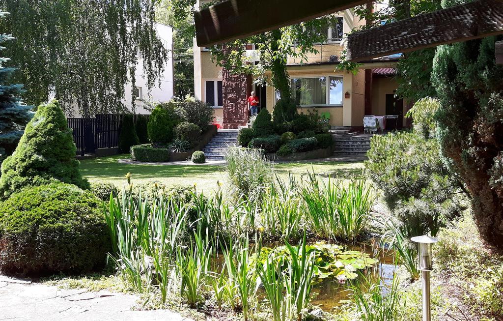 Slowicza Varsóvia Exterior foto
