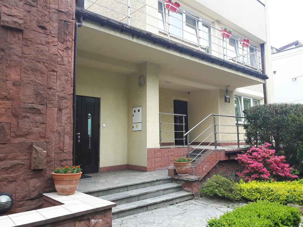 Slowicza Varsóvia Exterior foto
